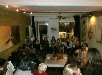 NICE APERO DINATOIRE DANS UNE GALERIE