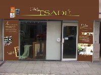 NICE APERO DINATOIRE DANS UNE GALERIE